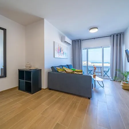 Peaceful Seaview Suite In Larnaca Center * Larnaca