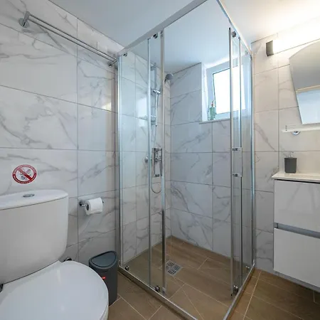 Peaceful Seaview Suite In Larnaca Center * Larnaca
